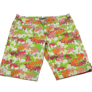 Grest Jeans Women's Green Vibrant Floral Denim Shorts